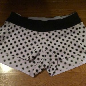 Lululemon speed shorts size 6
